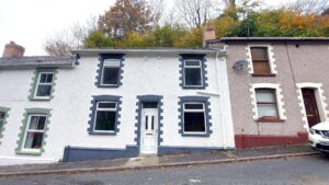 Hafodarthen Road, Llanhilleth, Abertillery